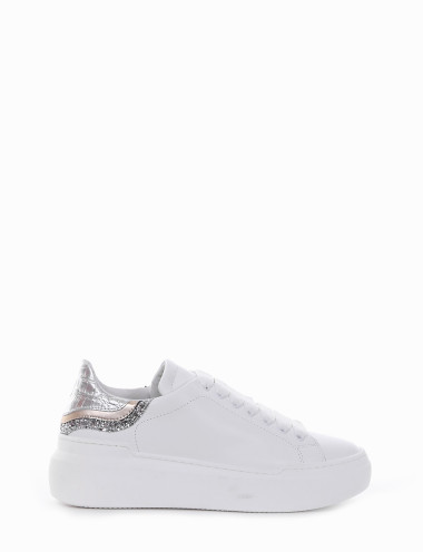 Zapatillas deportivas blanco cuero