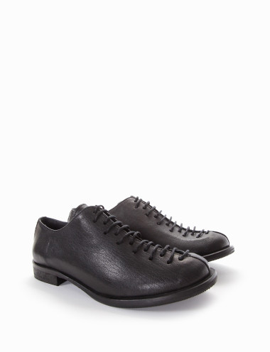 Zapatos de cordones tacón 2 cm negro cuero