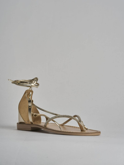 Sandalo tacco 1 cm oro pelle