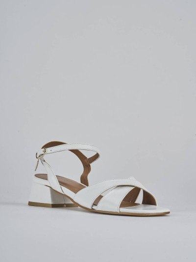 Sandalo tacco 3 cm bianco pelle