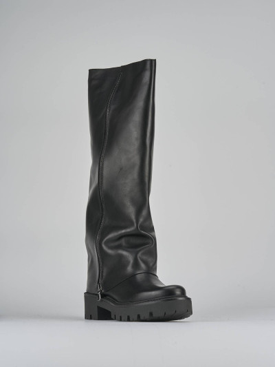 Stivali tacco 3cm pelle nero