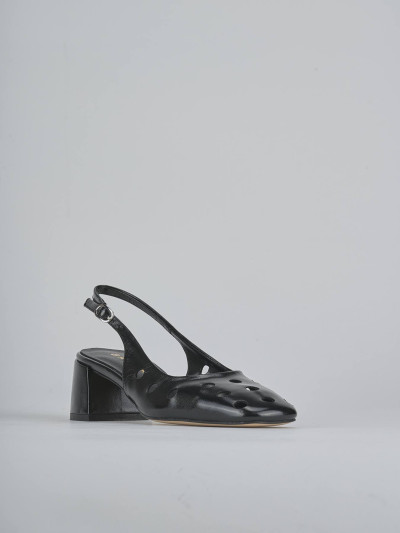 Décolleté e slingback tacco 5cm vernice nero