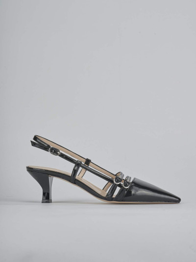 Décolleté e slingback tacco 6cm vernice nero