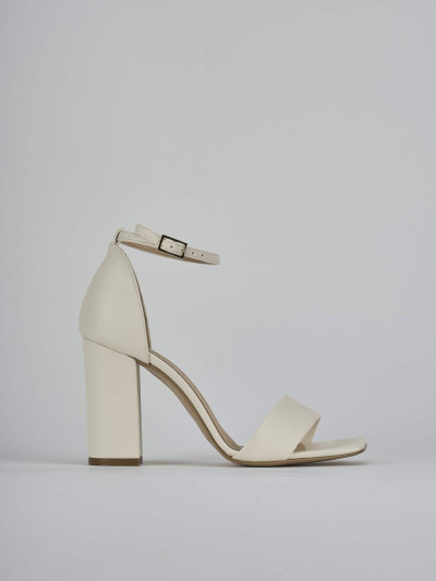 Sandali tacco 9cm pelle beige