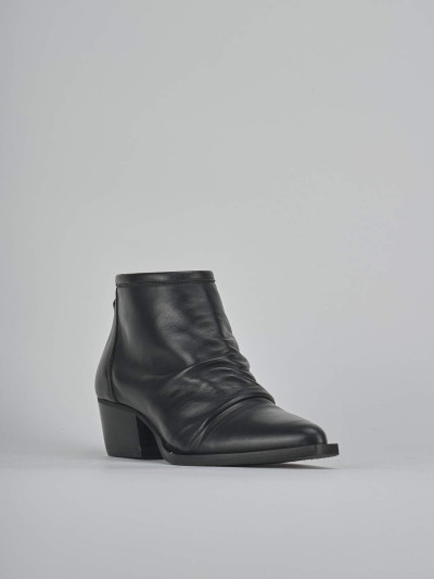 Stivaletti tacco 5cm pelle nero