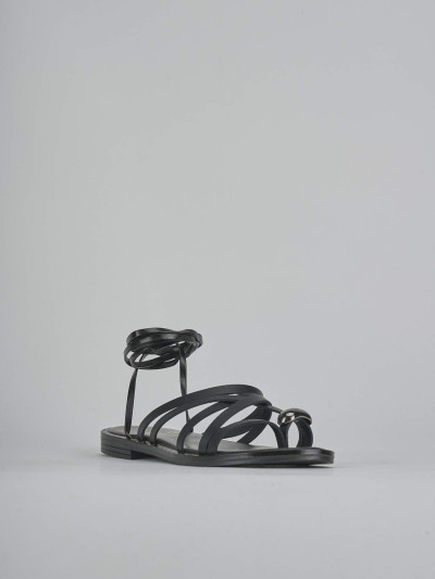 Sandalo tacco 1 cm nero pelle