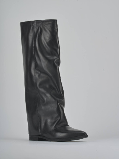Stivali tacco 2cm pelle nero