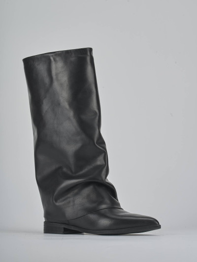 Stivali tacco 2cm pelle nero