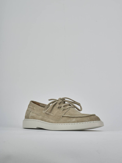 Stringate camoscio beige