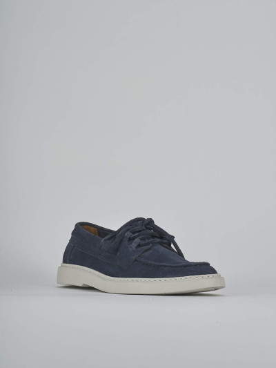 Stringate camoscio blu