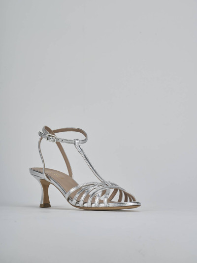 Sandali tacco 5cm laminato argento