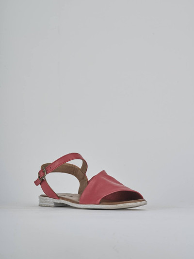 Sandalo tacco 1 cm rosso pelle