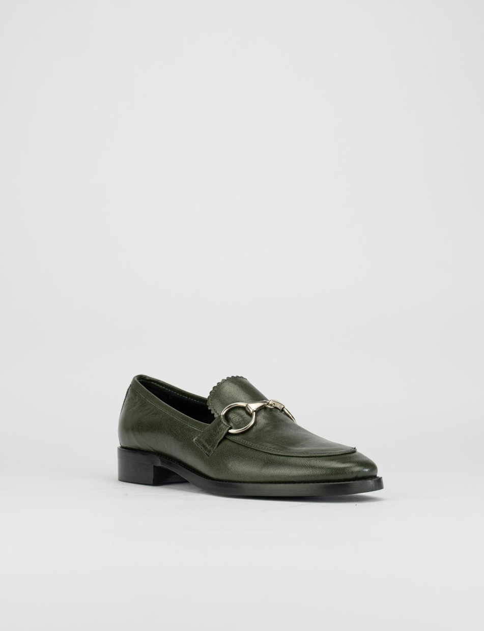 Loafers heel 3 cm green leather