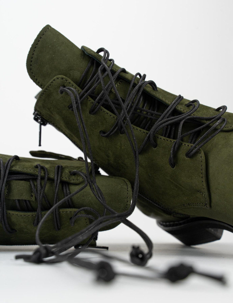 Combat boots heel 3 cm green