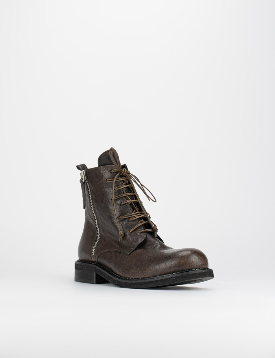 Combat boots heel 3 cm dark brown leather