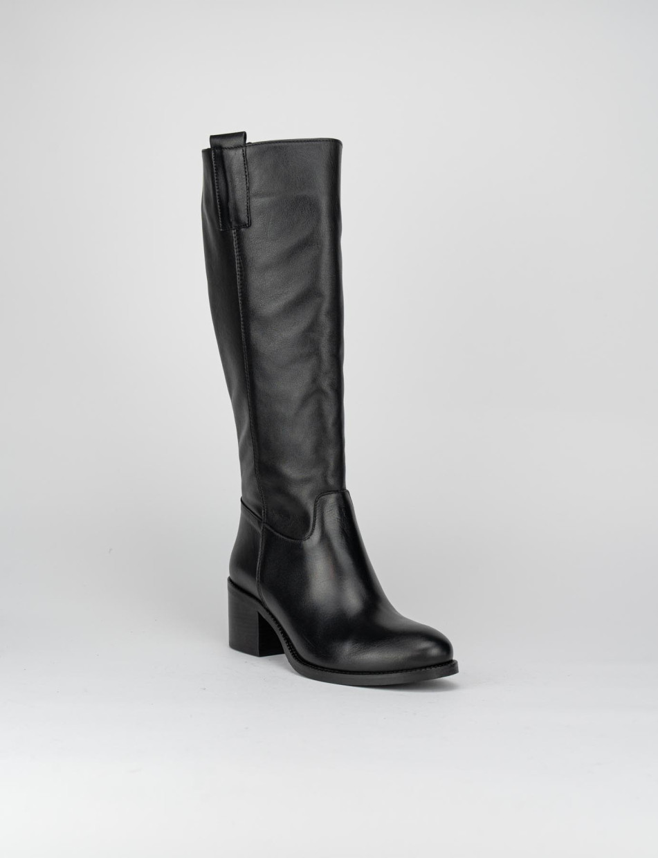 5 inch hotsell heel boots