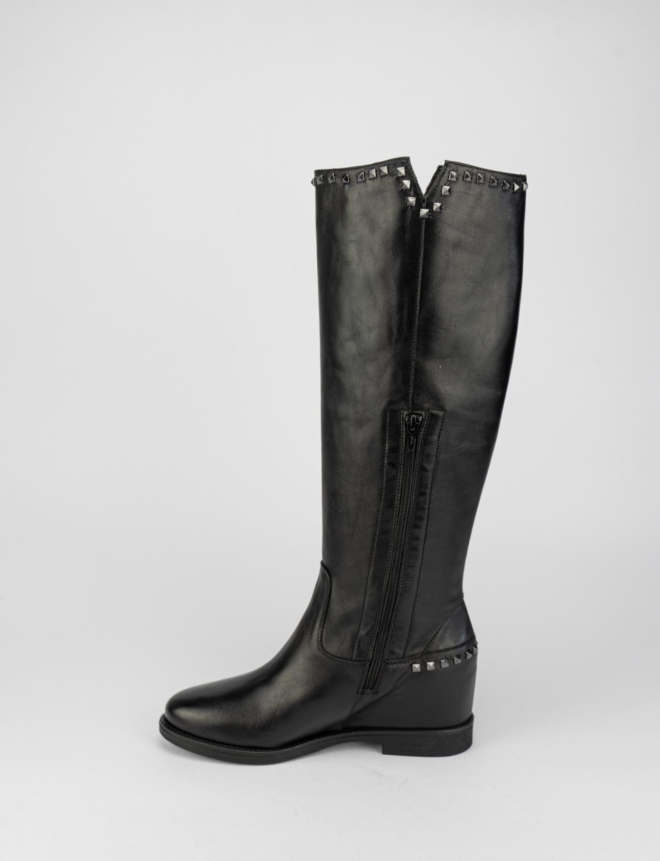 Stivale zeppa interna 3 cm nero