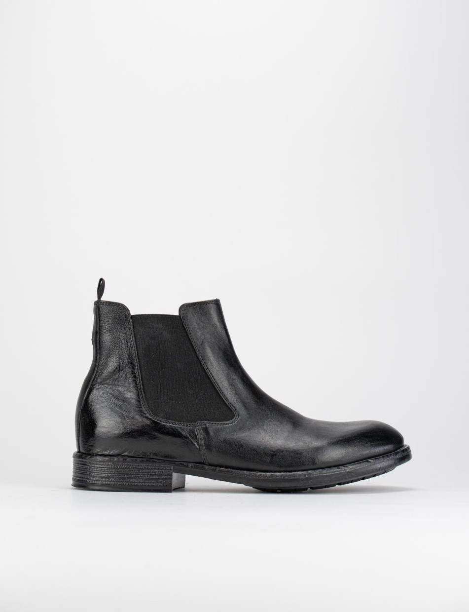 Ankle boots heel 2 cm black leather