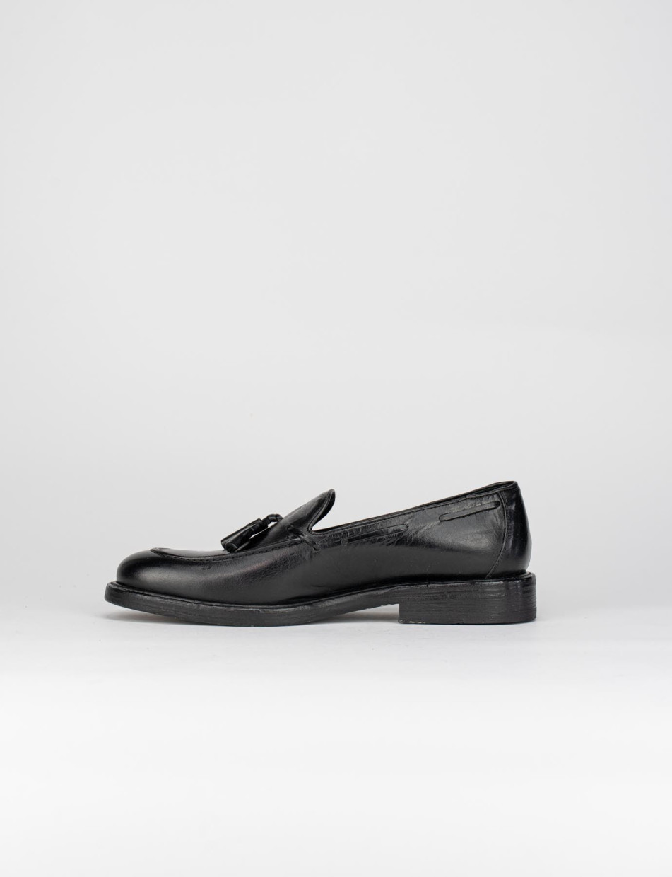 Loafers heel 1 cm black leather