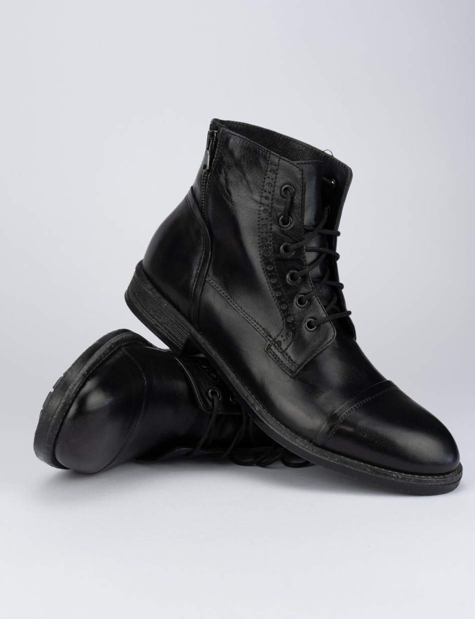 Combat boots heel 2 cm black leather