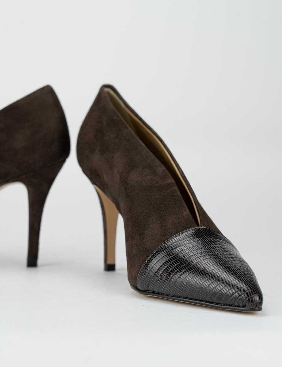 Pumps heel 9 cm dark brown chamois