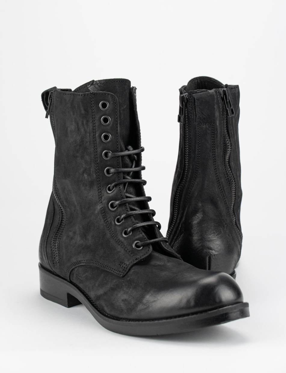 Combat boots heel 3 cm black leather