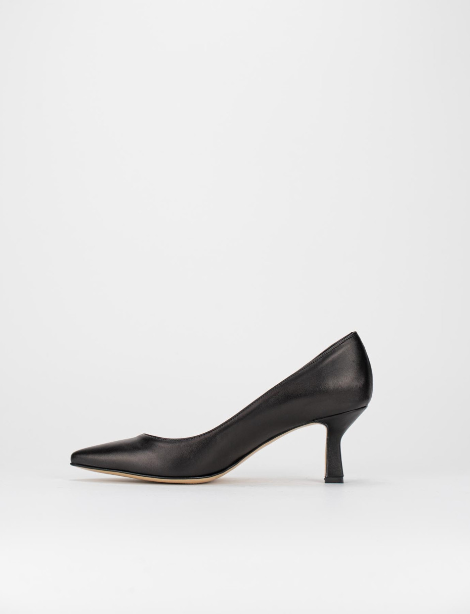 Pumps heel 7 cm black leather