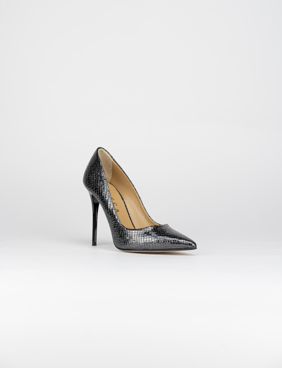 Pumps heel 10 cm black python