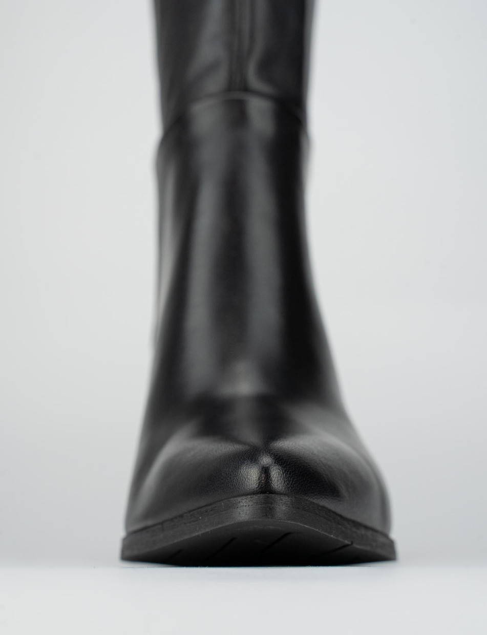 High heel boots heel 9 cm black leather