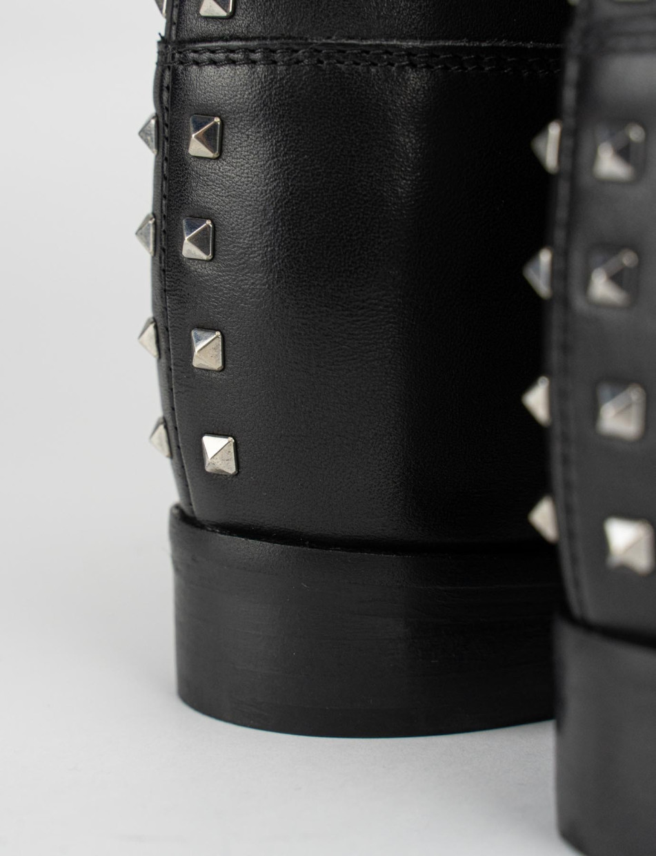 Stivale tronchetto tacco 3 cm nero