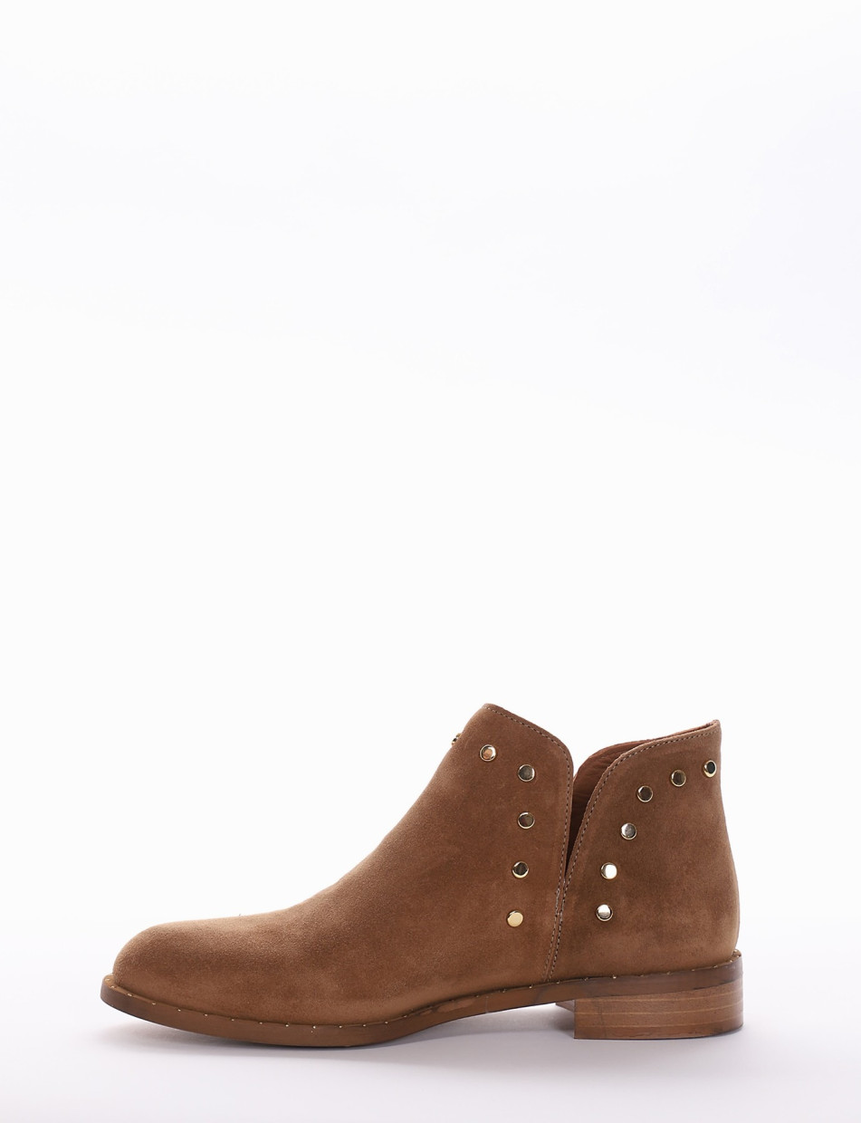 Low heel ankle boots heel 2 cm brown chamois