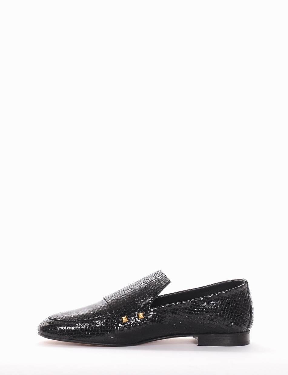 Loafers heel 1 cm black python