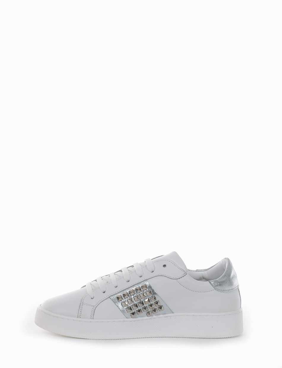 Sneakers white leather