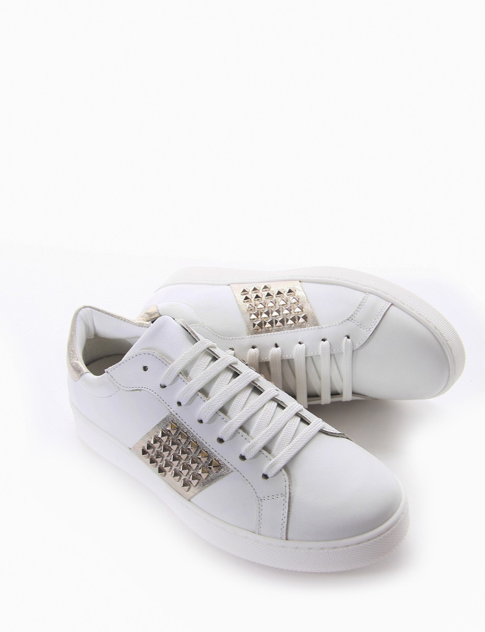 Sneakers white leather