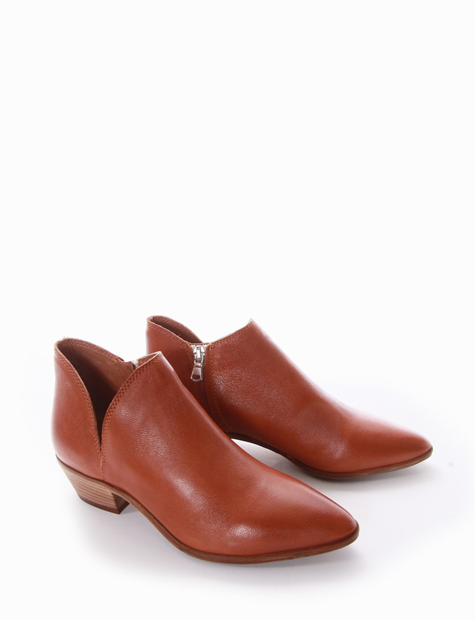 Low heel ankle boots heel 3 cm brown leather