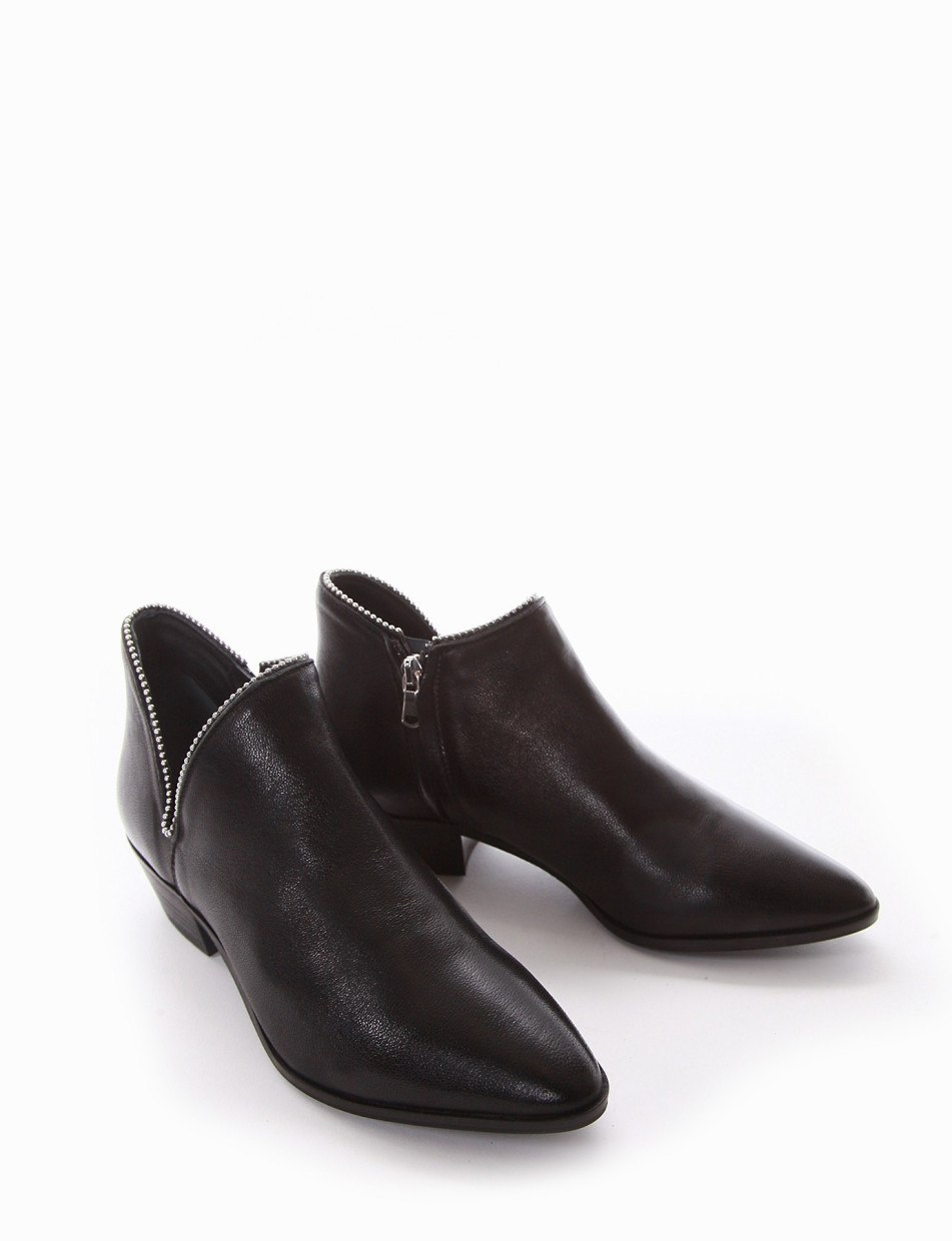 Low heel ankle boots heel 3 cm black leather