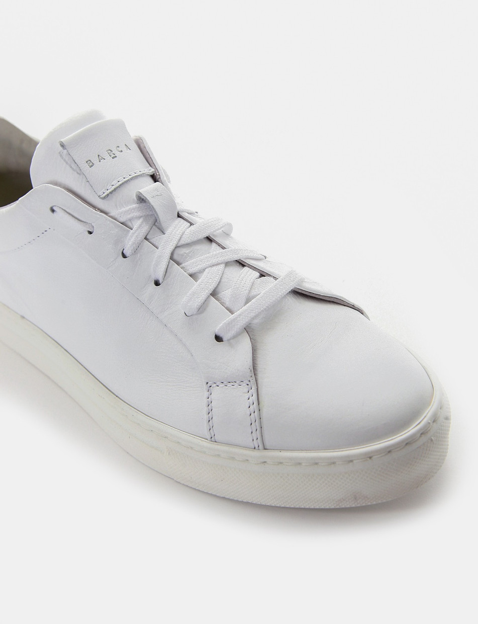 Sneakers white leather