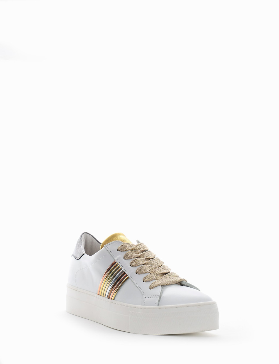 Sneakers white leather