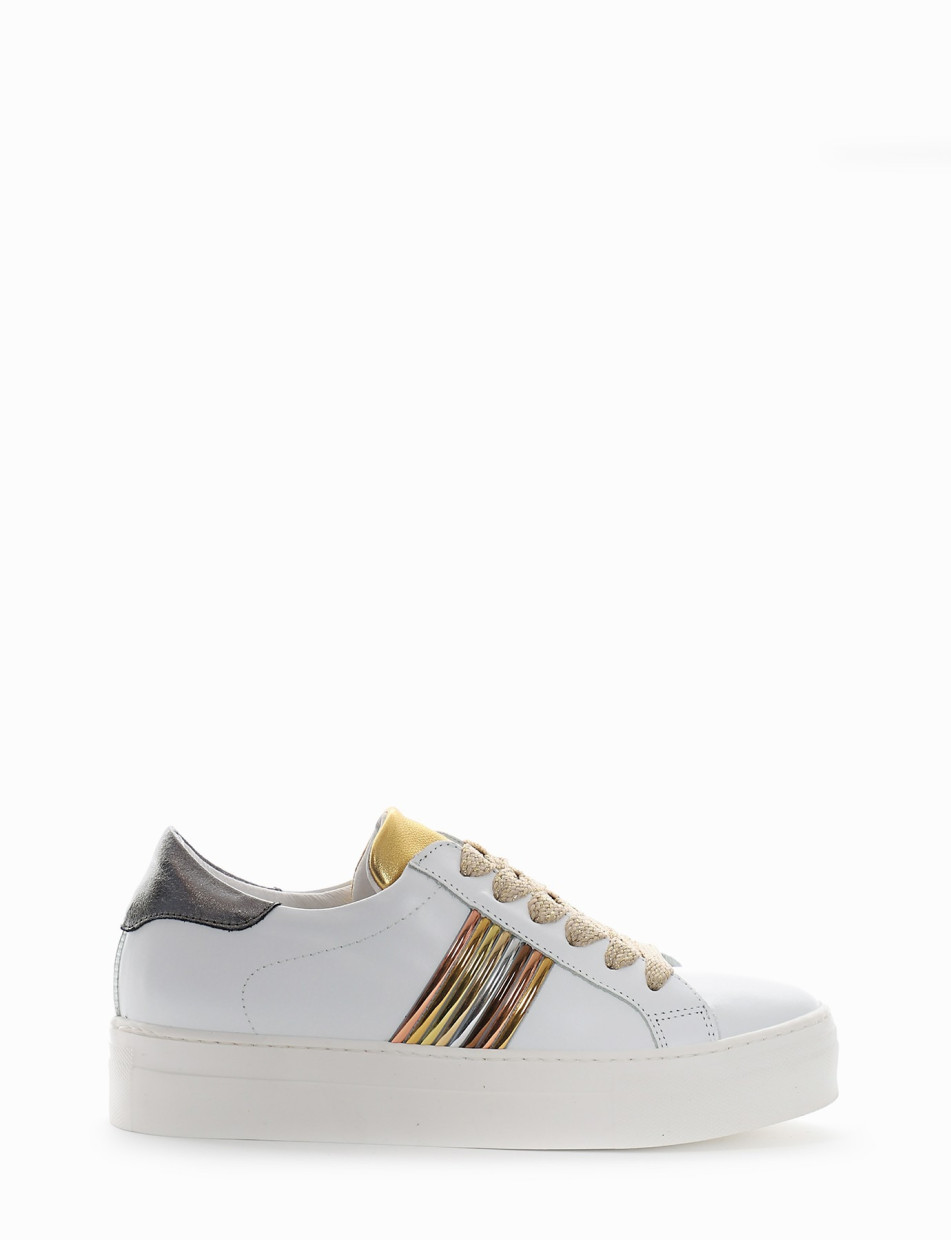 Sneakers white leather