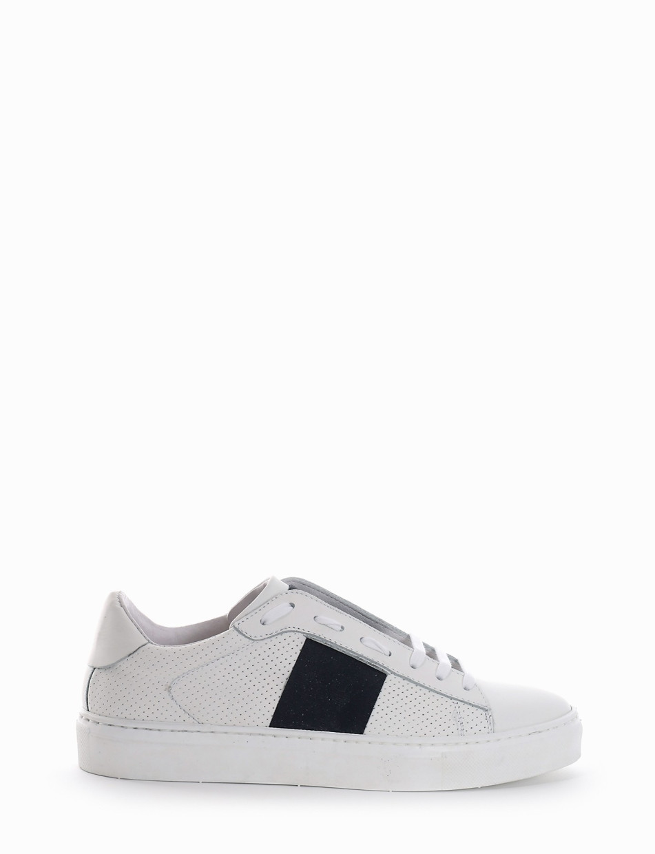 Sneakers white leather