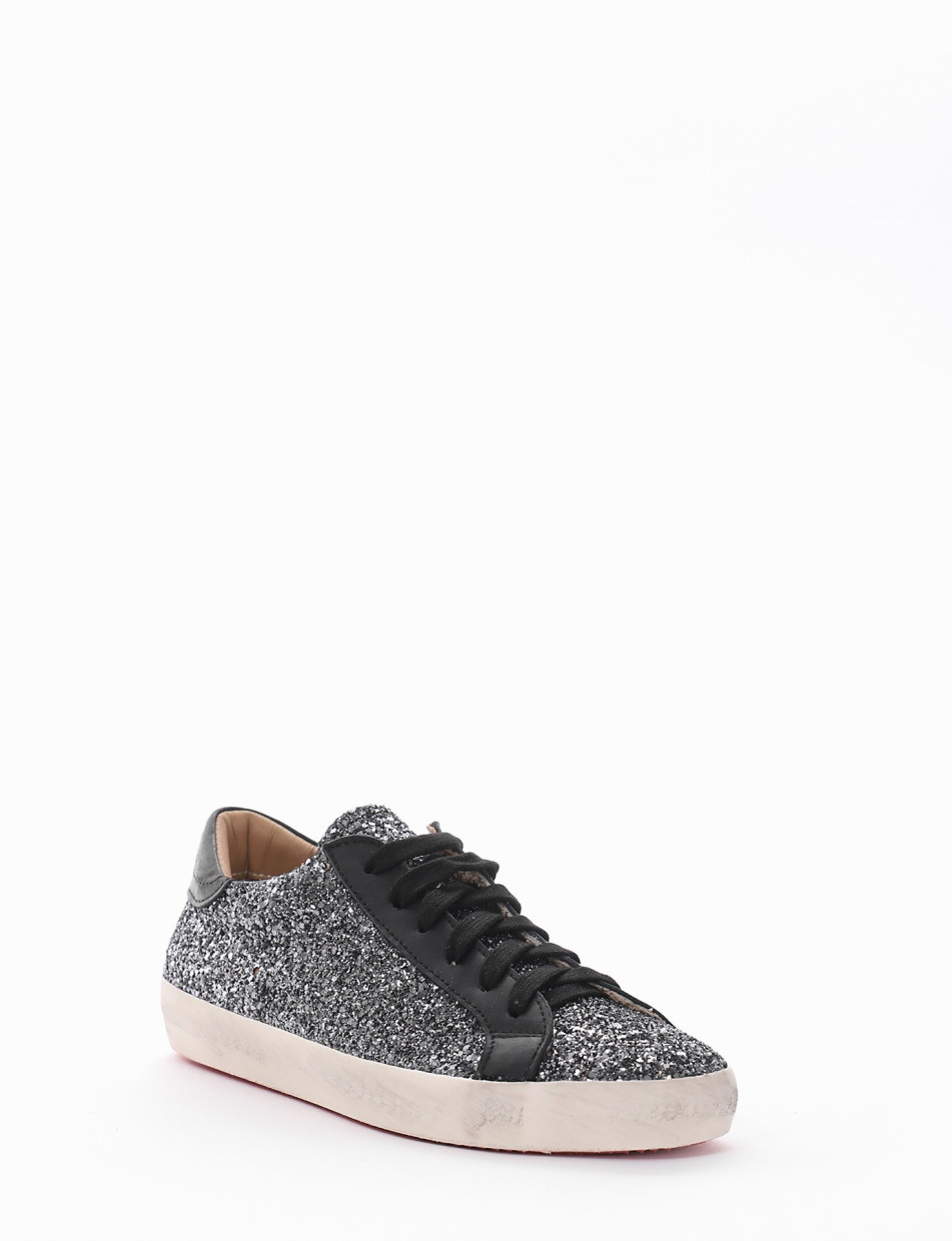 Sneakers black glitter