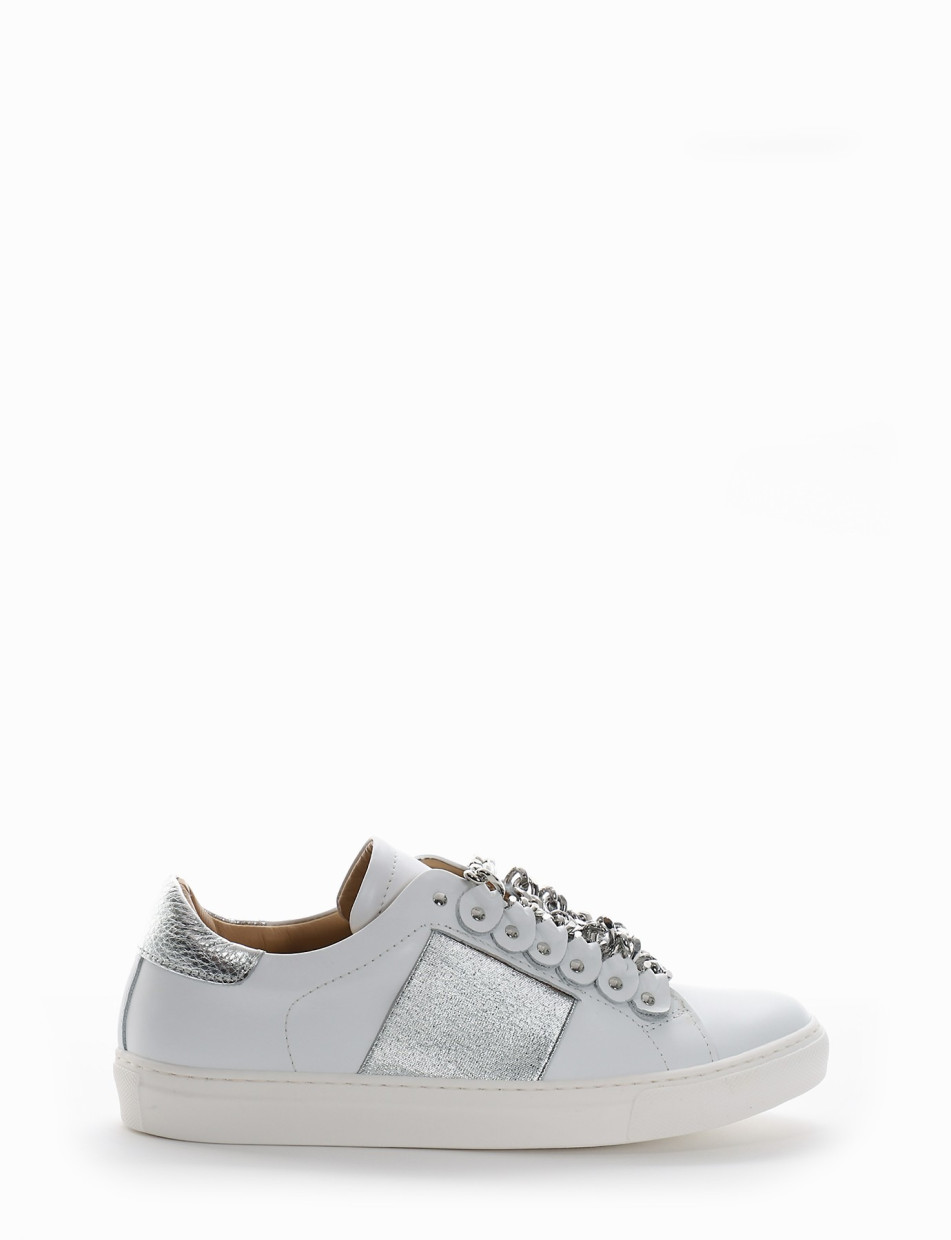 Sneakers white leather