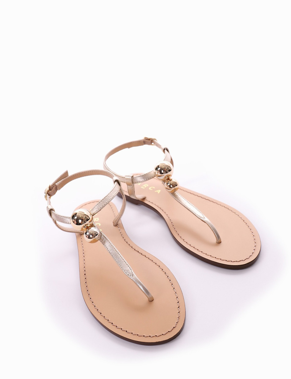 Flip flops heel 1 cm gold leather