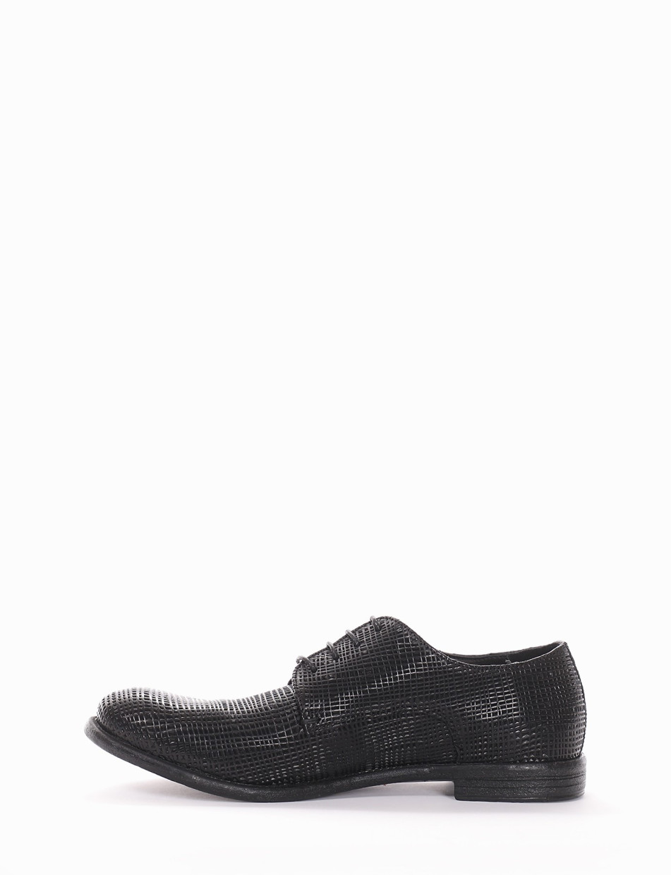 Lace-up shoes black leather