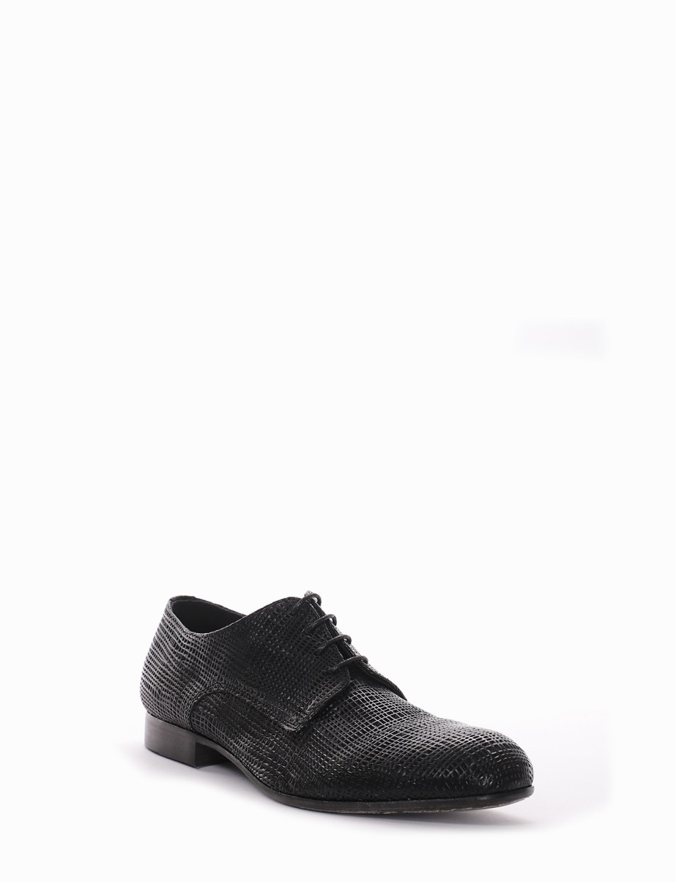 Lace-up shoes black leather