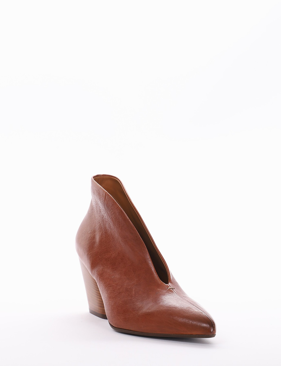 High heel ankle boots heel 6 cm brown leather