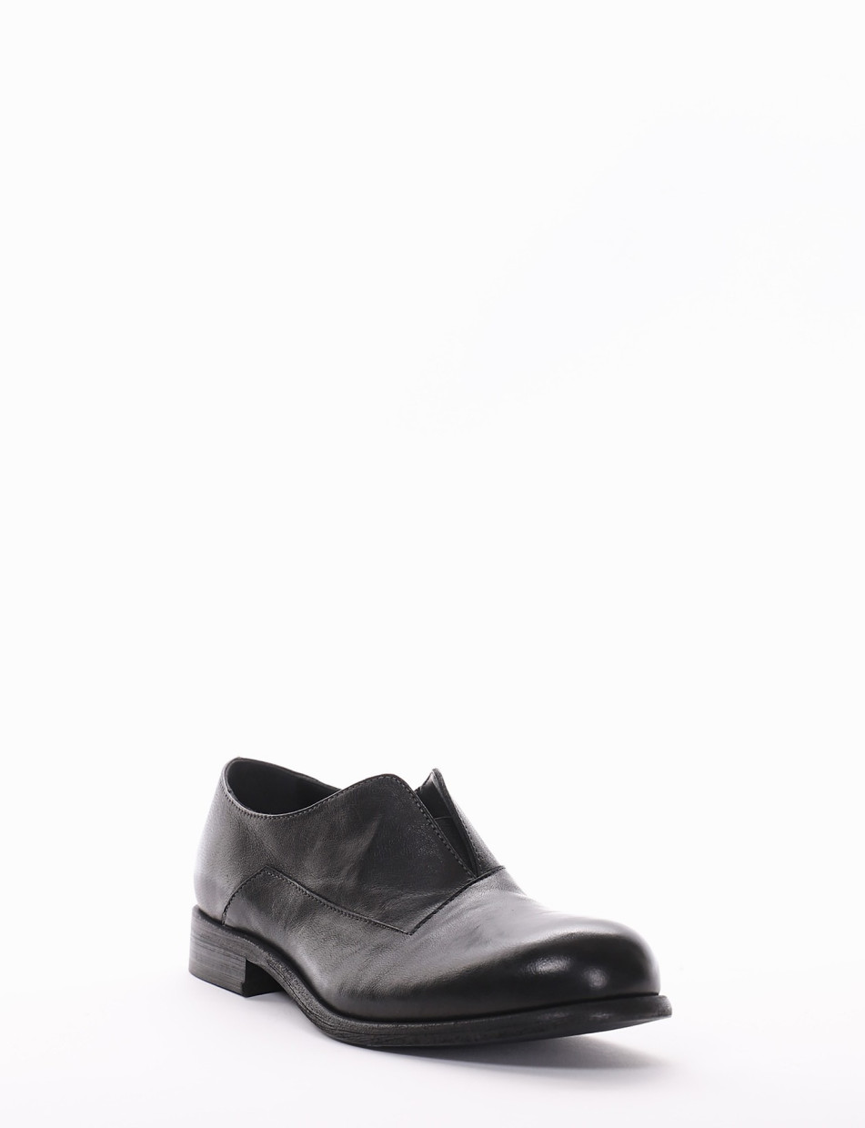 Lace-up shoes heel 2 cm black leather