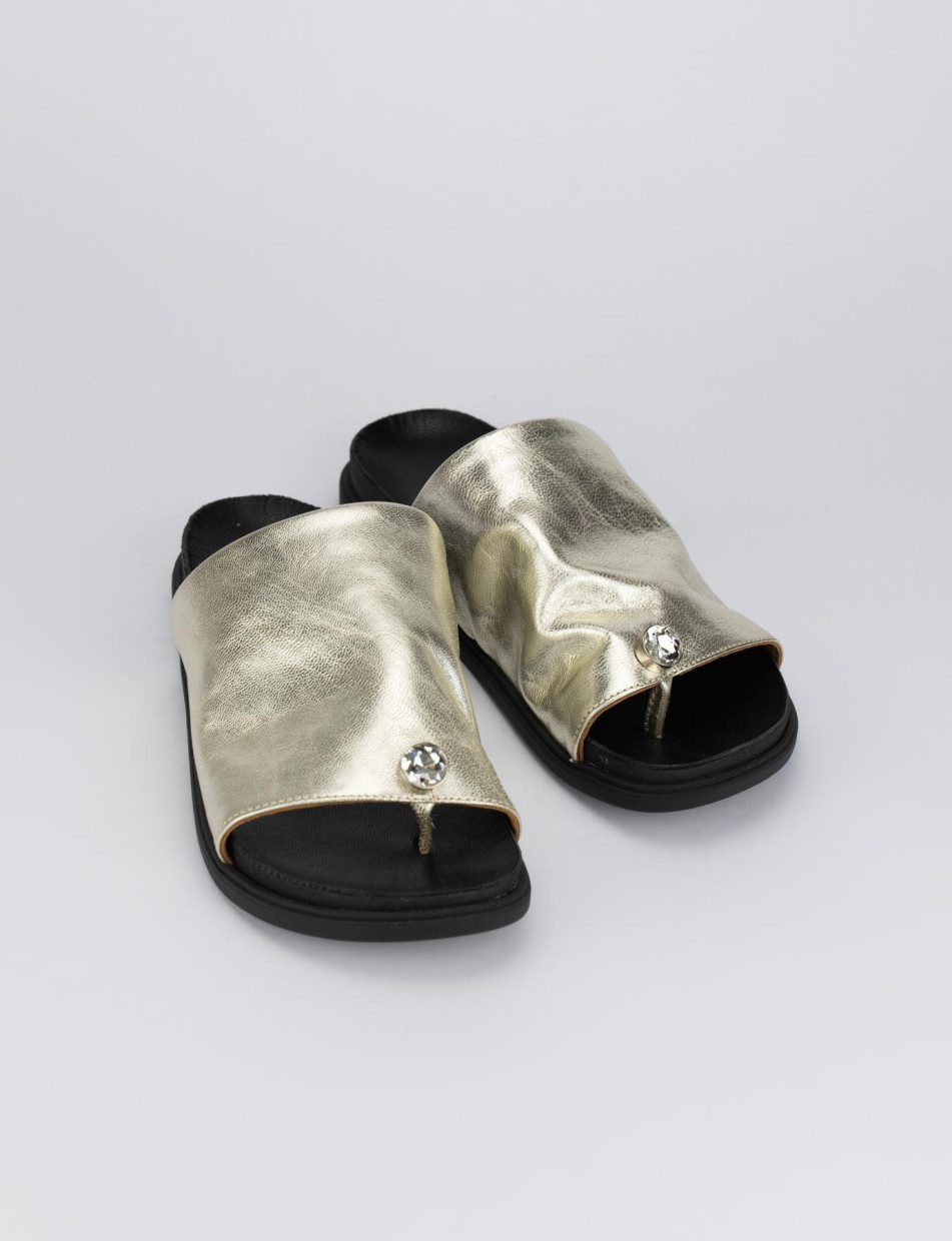 Slippers heel 1 cm gold laminated