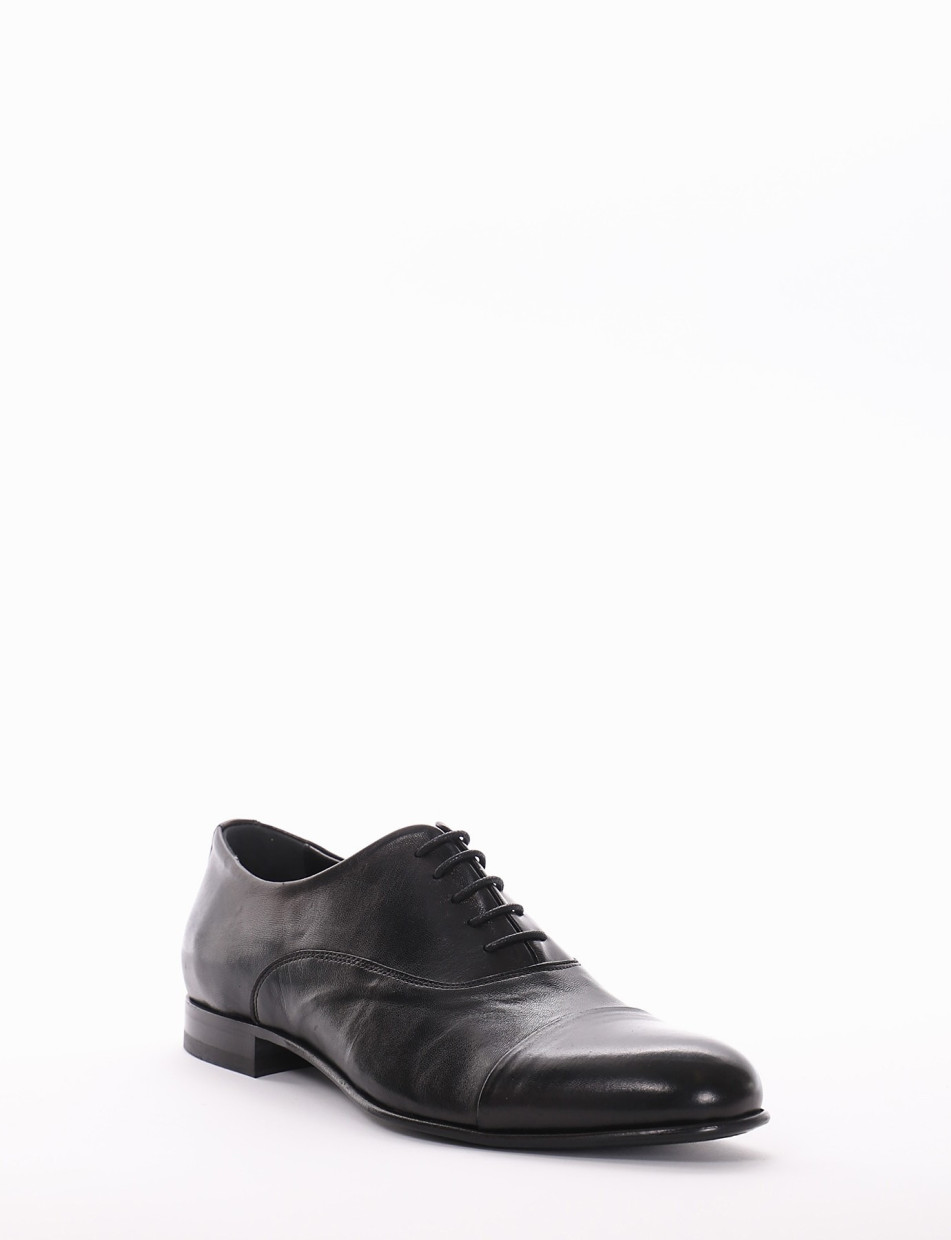 Lace-up shoes heel 2 cm black leather