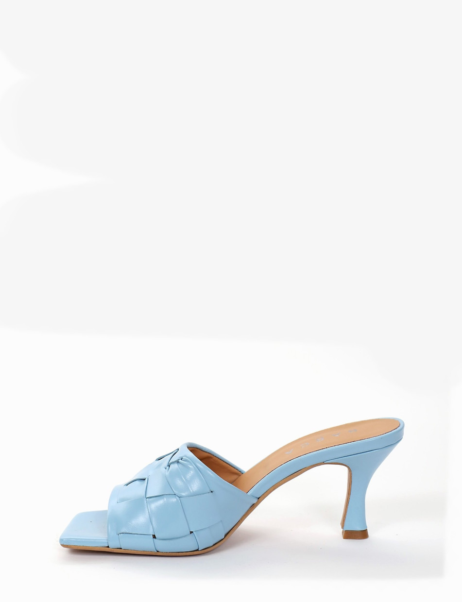 Slippers heel 5 cm light blue leather